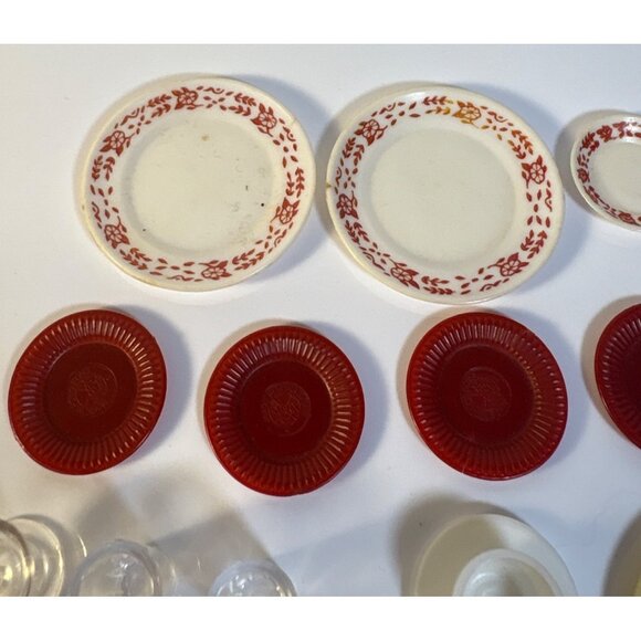 Marx Dollhouse Dish Set Plates Glasses Cups Saucers Glasses Tea Pot Tray 19 Pc - Picture 5 of 9